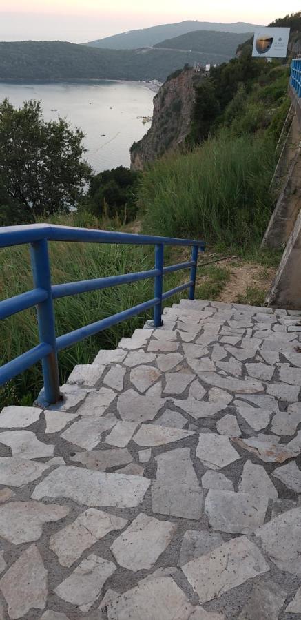 Apartmani Mia Rada Budva Exteriör bild