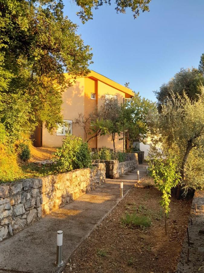 Apartmani Mia Rada Budva Exteriör bild