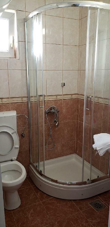 Apartmani Mia Rada Budva Exteriör bild