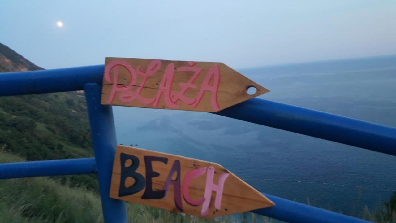 Apartmani Mia Rada Budva Exteriör bild
